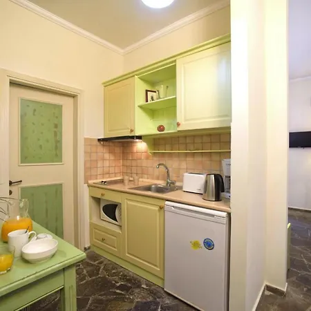 Апартаменты Isabella Country House,